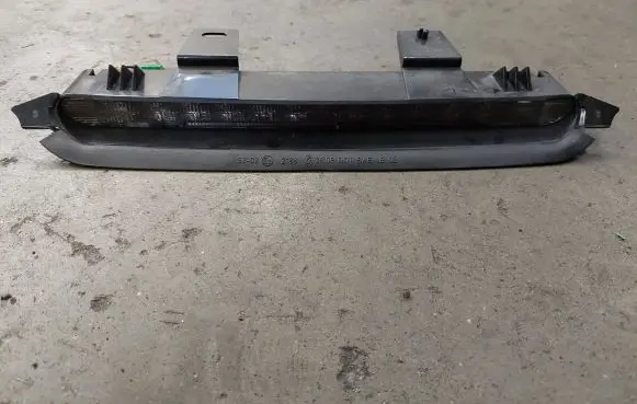 Volvo V50 Third/center stoplight 8620290