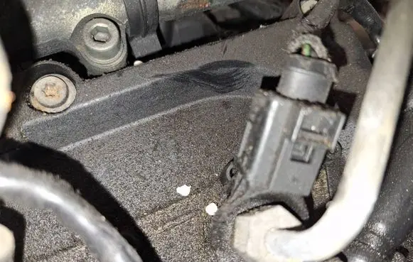 Audi A6 S6 C6 4F Fuel injector