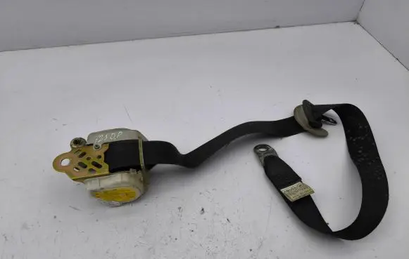 Toyota Corolla Verso AR10 Front seatbelt 7P1150P