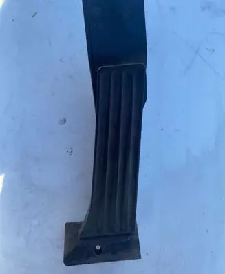BMW 5 E60 E61 Accelerator throttle pedal 6772645 25916010