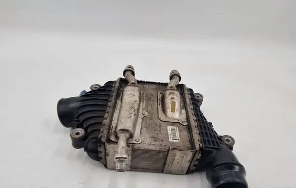 Jaguar XE Intercooler radiator GX736K775AB
