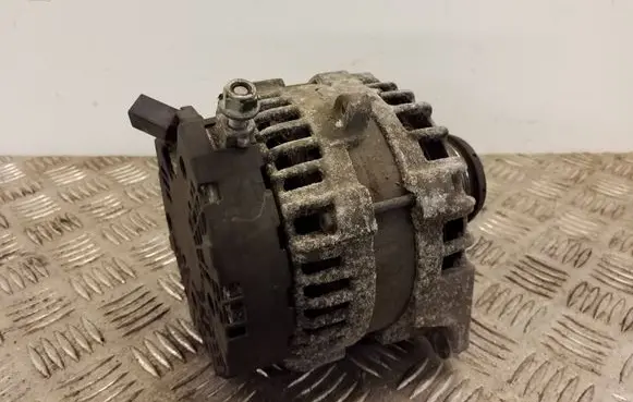 Mercedes-Benz B W246 W242 Generator/alternator 13445460 YY19A2414V