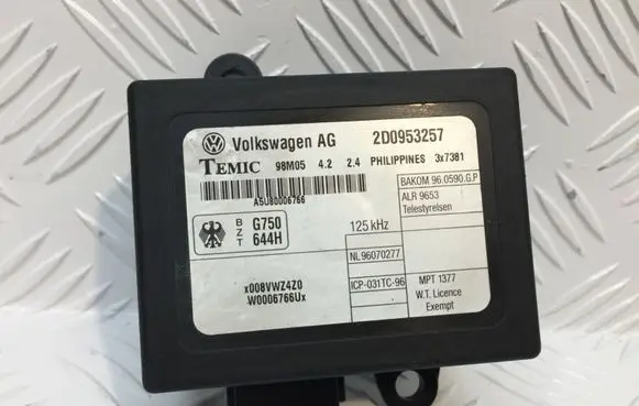 Volkswagen II LT Immobilizer control unit/module 2D0953257