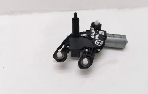 Volkswagen Golf VIII Wiper motor