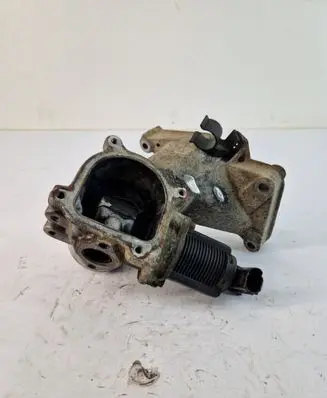 Nissan Primastar EGR valve 7700107471