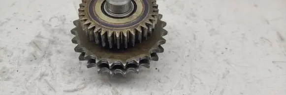 Mercedes-Benz ML AMG W164 Timing chain sprocket A1560501105