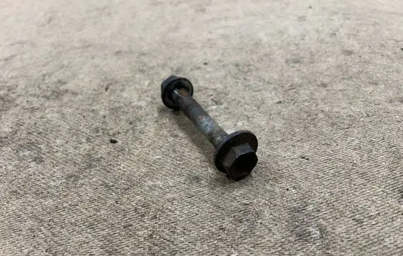 BMW 3 E46 Rear suspension camber bolt 33326863853 6863853 33326760668