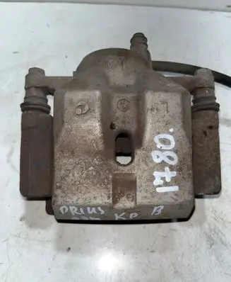 Toyota Prius (XW30) Front brake caliper