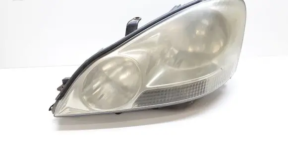 Toyota Avensis Verso Headlight/headlamp