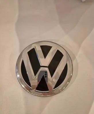 Volkswagen Touran III Manufacturer badge logo/emblem 5TA853601