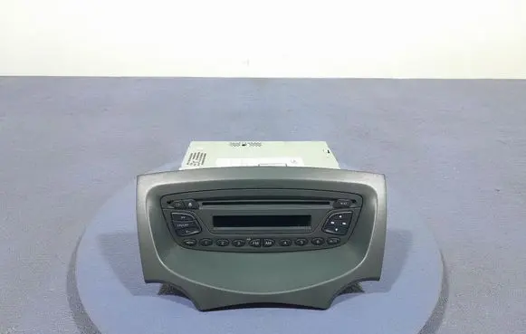 Ford Ka Radio/CD/DVD/GPS head unit 7356007820