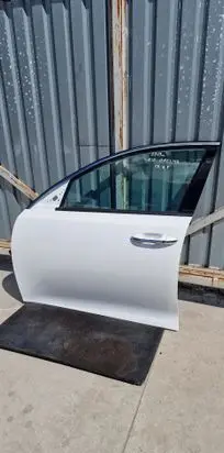 KIA Optima Front door 