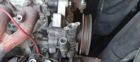 Honda Civic Power steering pump