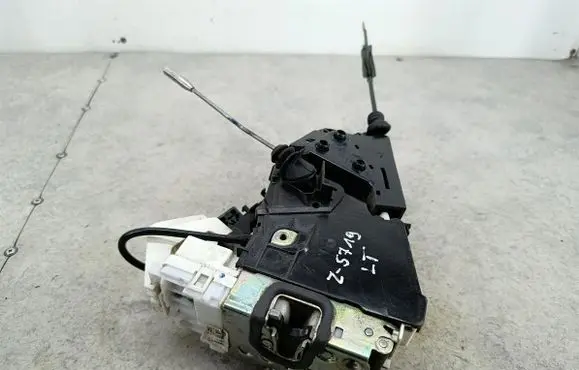 Mercedes-Benz A W169 Rear door lock 1697302135