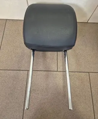 Hyundai Tucson TL Front seat headrest 