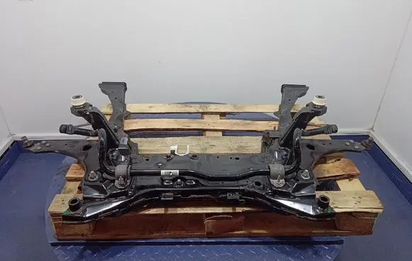 Ford Kuga I Front suspension assembly kit set 