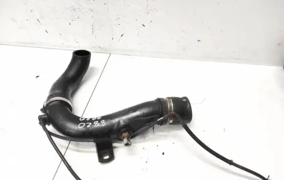 Toyota Avensis T250 Intercooler hose/pipe 173620r010 17362-0r010