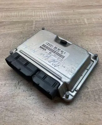 Audi A6 S6 C5 4B Engine control unit/module ECU 8E0907401M 0281011255