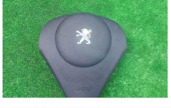 Peugeot 1007 Steering wheel airbag