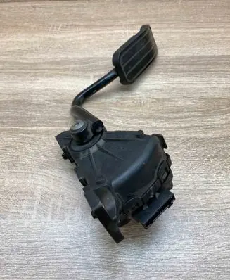 Volkswagen Sharan Accelerator throttle pedal 98VW9F836AB 7M1721603A