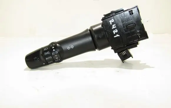 Mitsubishi ASX Light switch