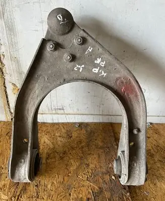Mercedes-Benz E W211 Front lower control arm/wishbone