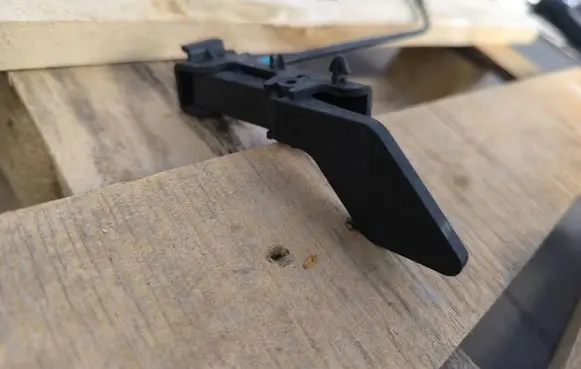 Renault Trafic III (X82) Engine bonnet (hood) release handle