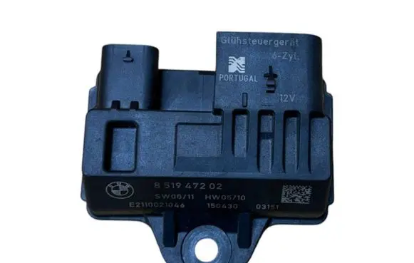 BMW 5 F10 F11 Glow plug pre-heat relay 8519472 E2110021046