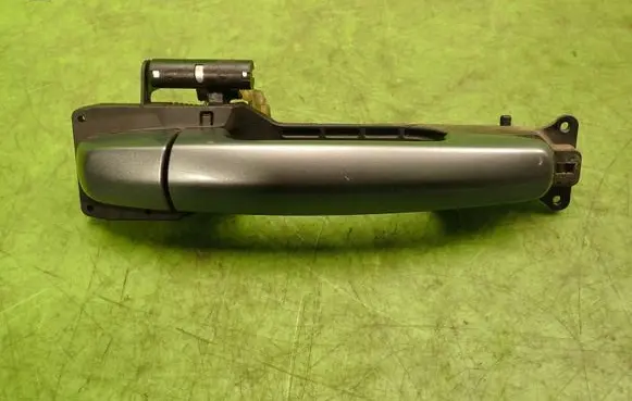 Suzuki Grand Vitara II Rear door handle trim 