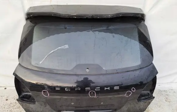 Porsche Cayenne (92A) Tailgate/trunk/boot lid