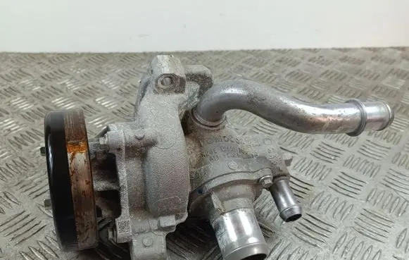 Lincoln Corsair Water pump K2GE8C501BD