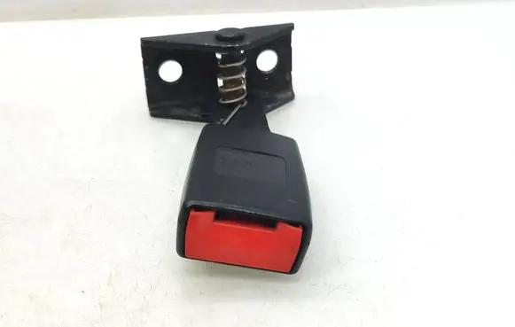 Porsche Cayenne (9PA) Middle seatbelt buckle (rear) 7L0857821B 1505200691