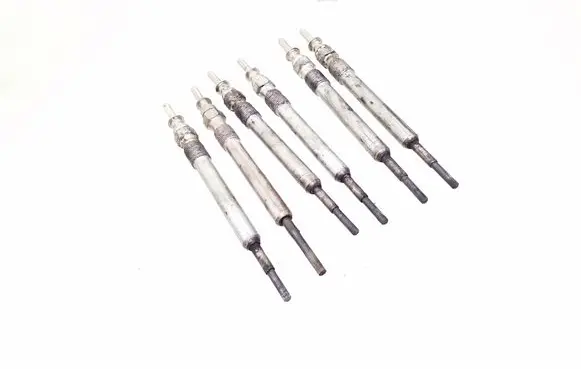 BMW 5 GT F07 Glow plug 0250603006