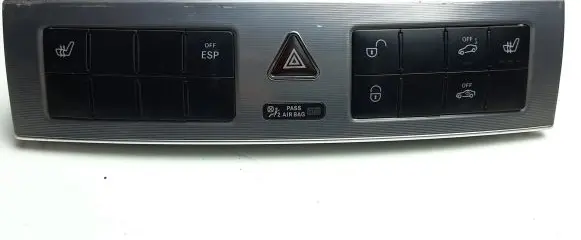 Mercedes-Benz C W203 Hazard light switch 2038700251 M5125