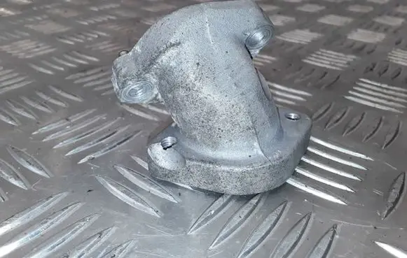 Hyundai ix 55 Engine coolant pipe/hose