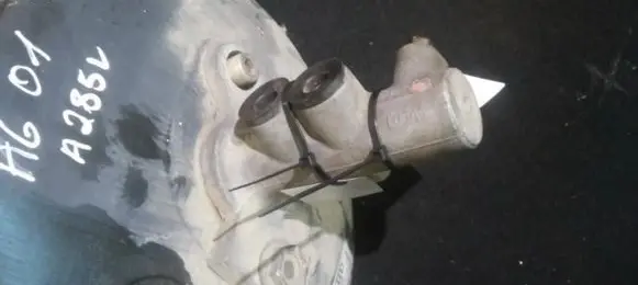 Master brake cylinder