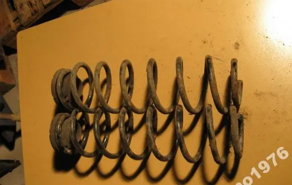 Skoda Fabia Mk1 (6Y) Rear coil spring