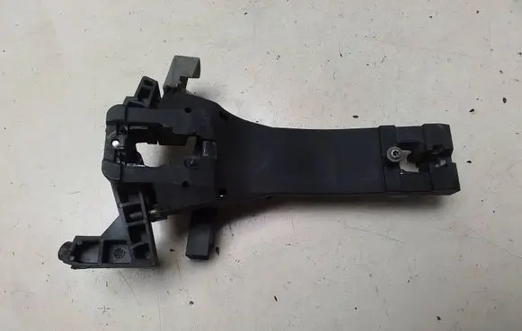 Mercedes-Benz A W168 Rear door exterior handle/bracket 