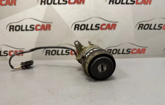 Audi A6 S6 C4 4A Tailgate exterior lock 