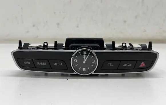 Mercedes-Benz E W213 Clock A2138272000 A2139054603