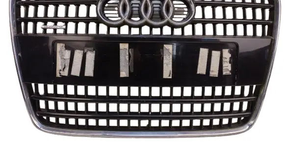 Audi Q7 4L Front bumper upper radiator grill 4L0853651