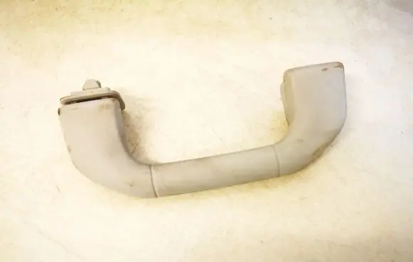 Mercedes-Benz C W204 Front interior roof grab handle a204100051
