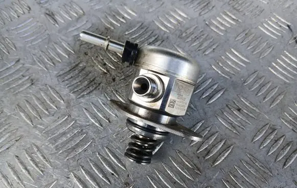 Hyundai Bayon Fuel injection high pressure pump 3532607250