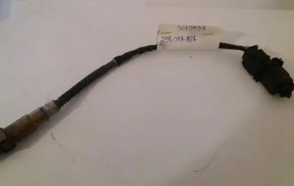 Volvo XC70 Lambda probe sensor 30751138
