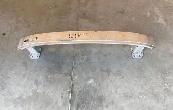 Front bumper support beam