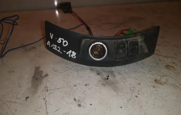 Volvo V50 Cigarette lighter 8686026