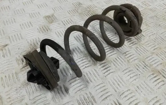 Audi A5 Rear coil spring 8W0511115