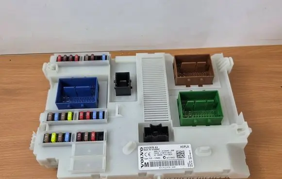 Volvo XC60 Fuse box set 31412970AA 31412970 3659AF01125TP