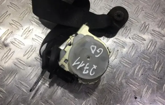 Opel Vectra C Rear seatbelt 041039 5088828373