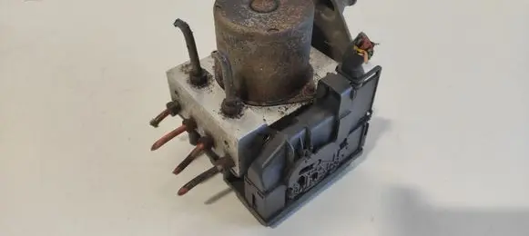Mercedes-Benz Vito Viano W639 ABS Pump 0265235167 A0014461489
